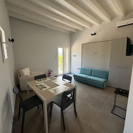 בית נופש Vacanze Parisi בגרייה