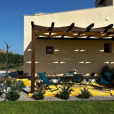 Vacanze Parisi בית נופש בגרייה